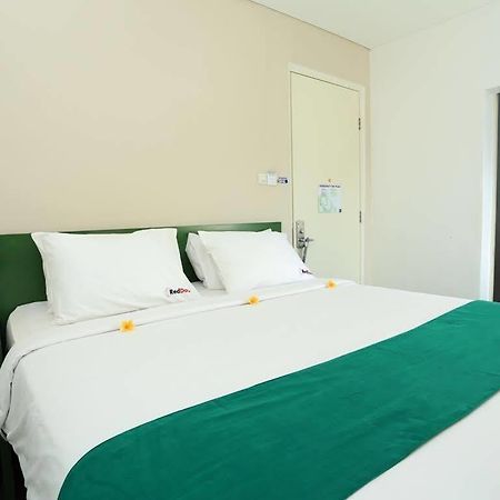 Reddoorz Near Pantai Jerman Otel Kuta Lombok Dış mekan fotoğraf