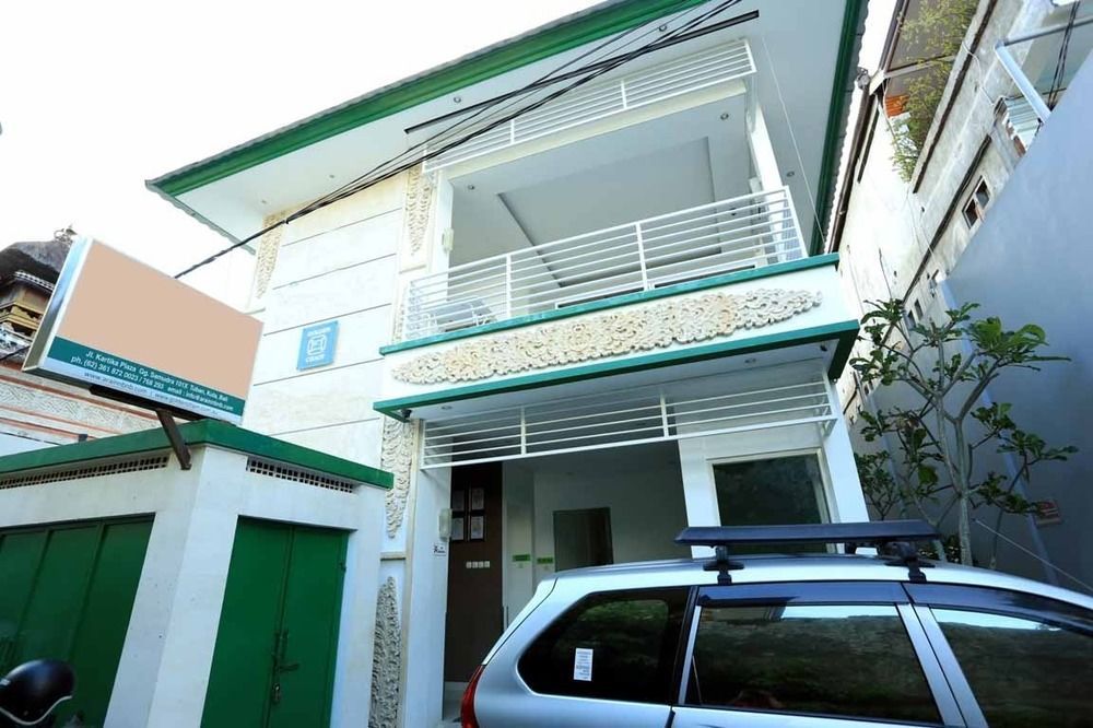 Reddoorz Near Pantai Jerman Otel Kuta Lombok Dış mekan fotoğraf