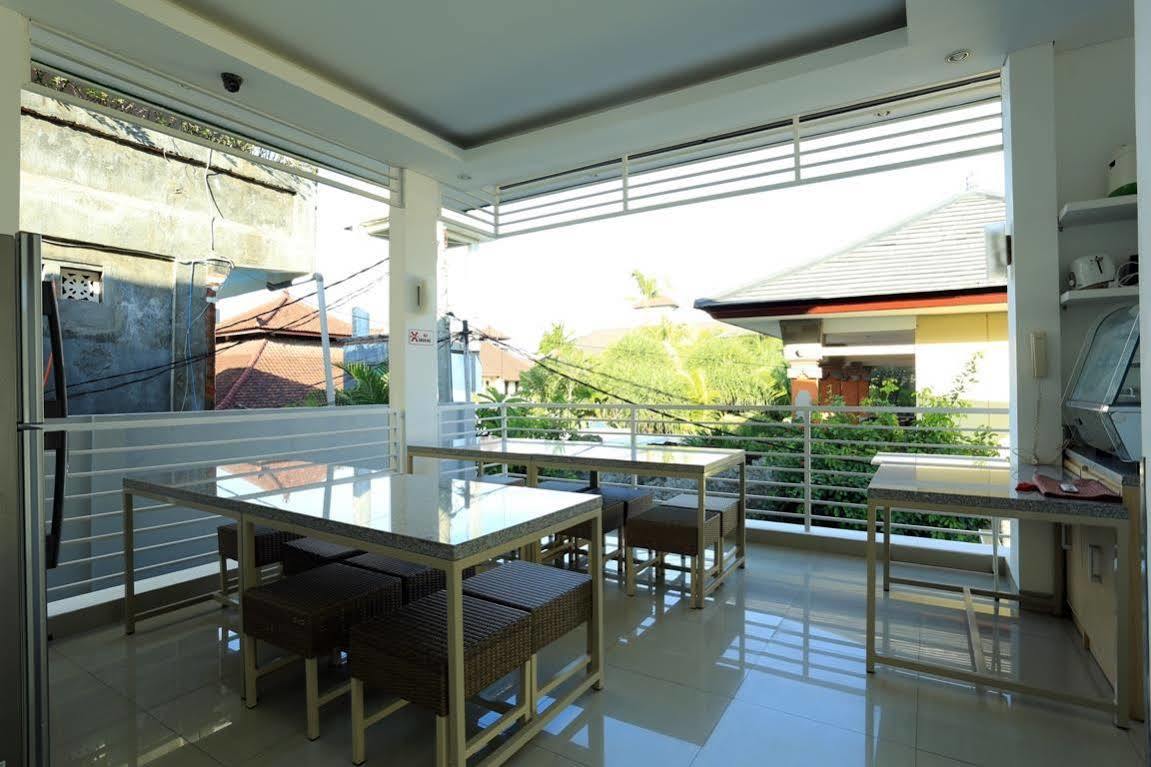 Reddoorz Near Pantai Jerman Otel Kuta Lombok Dış mekan fotoğraf